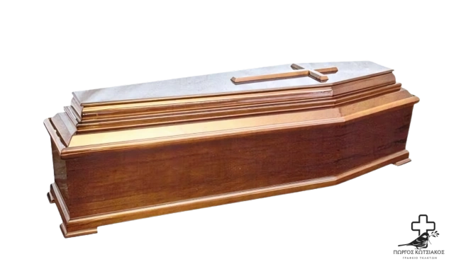 Φέρετρο κηδείας σε φωτεινούς τόνους